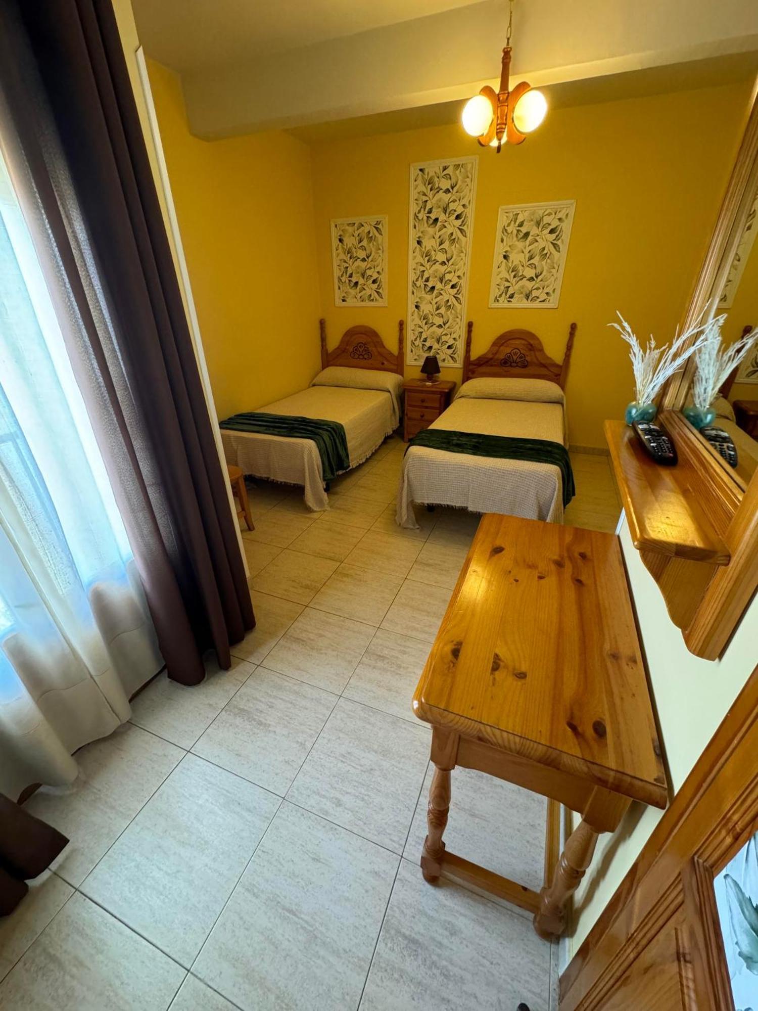 Hostal Joaquin Las Ventas con Pena Aguilera Экстерьер фото